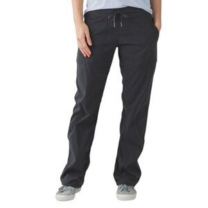 LULULEMON Studio Pant III (Regular) unlined Deep Coal size 8